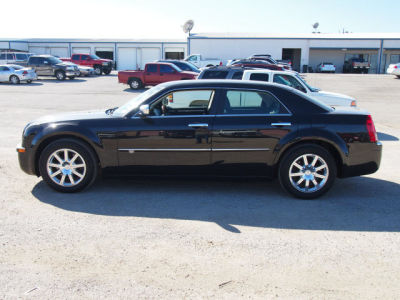 2010 Chrysler 300C  Hemi