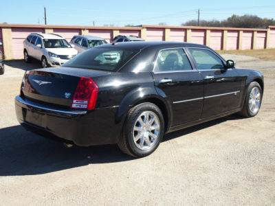 2010 Chrysler 300C  Hemi