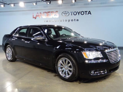 2012 Chrysler 300C  Base