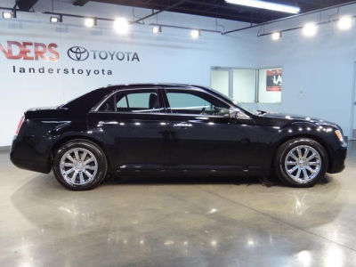 2012 Chrysler 300C  Base