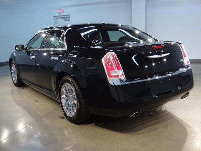 2012 Chrysler 300C  Base