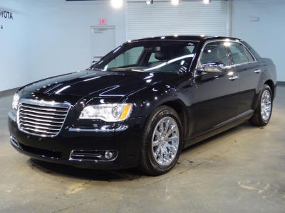 2012 Chrysler 300C  Base
