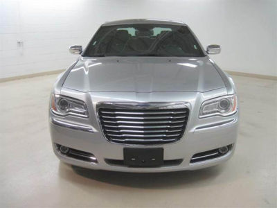 2012 Chrysler 300C  Base