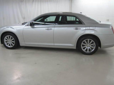 2012 Chrysler 300C  Base