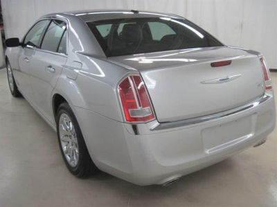 2012 Chrysler 300C  Base