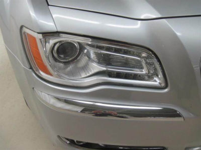 2012 Chrysler 300C  Base
