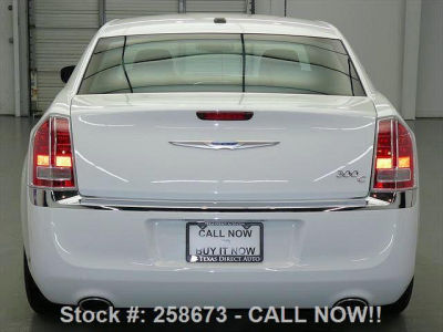2012 Chrysler 300C  Base
