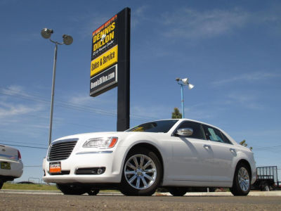 2012 Chrysler 300C  Base