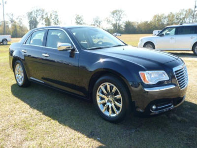 2012 Chrysler 300C  Base