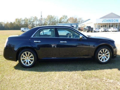 2012 Chrysler 300C  Base