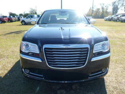 2012 Chrysler 300C  Base