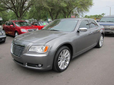 2011 Chrysler 300C  Base