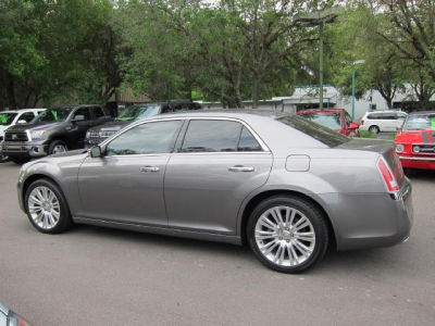 2011 Chrysler 300C  Base