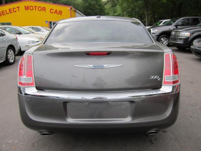 2011 Chrysler 300C  Base