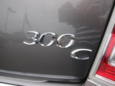 2011 Chrysler 300C  Base