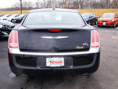2012 Chrysler 300C  Base