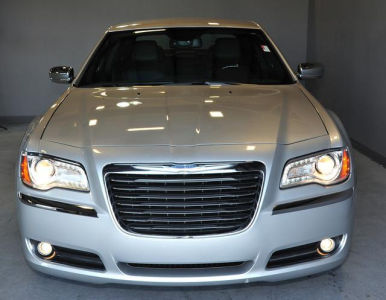2011 Chrysler 300C  Base