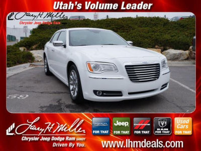 2012 Chrysler 300C  Base