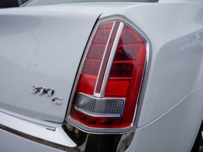 2012 Chrysler 300C  Base