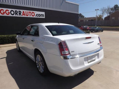 2012 Chrysler 300C  Base