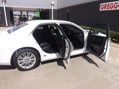 2012 Chrysler 300C  Base