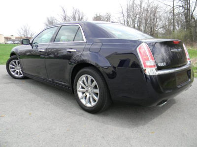 2012 Chrysler 300C  Base