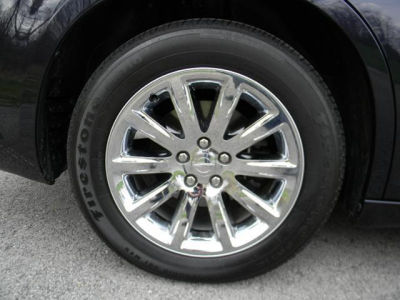 2012 Chrysler 300C  Base