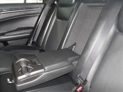 2012 Chrysler 300C  Base