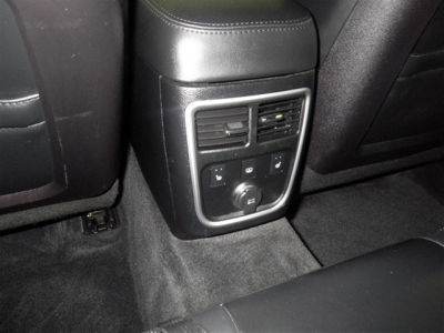 2012 Chrysler 300C  Base