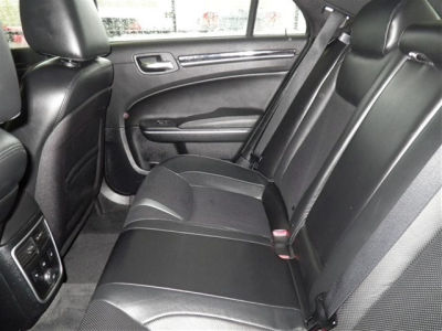 2012 Chrysler 300C  Base
