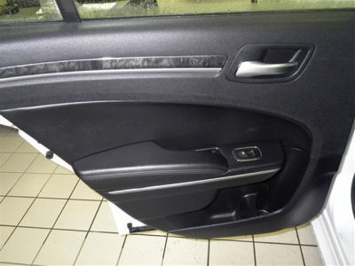 2012 Chrysler 300C  Base