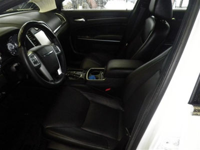 2012 Chrysler 300C  Base