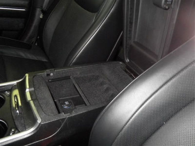 2012 Chrysler 300C  Base