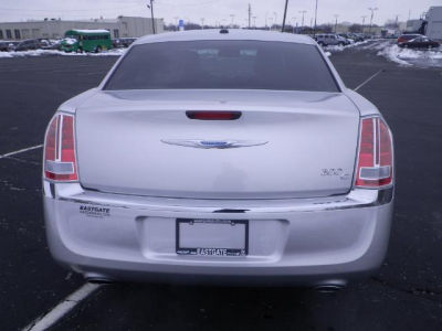 2012 Chrysler 300C  Base