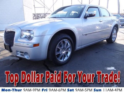 2010 Chrysler 300C  Base