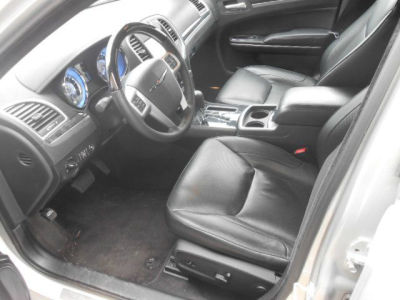 2012 Chrysler 300C