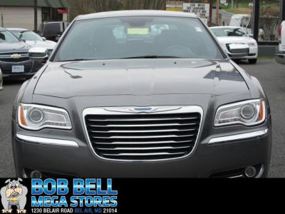2012 Chrysler 300C  Base
