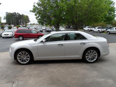 2011 Chrysler 300C  Base