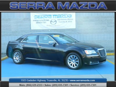 2012 Chrysler 300C  Base