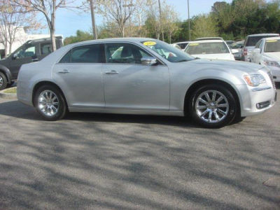 2012 Chrysler 300C  Base