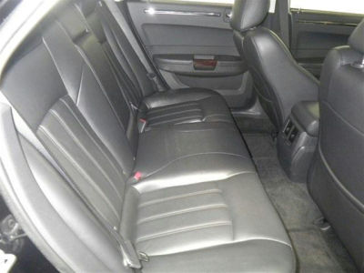 2010 Chrysler 300C