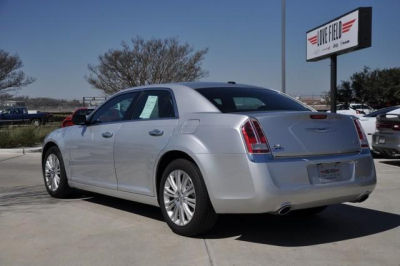 2012 Chrysler 300C  Base