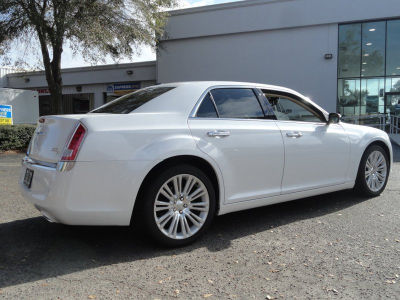 2012 Chrysler 300C  Base