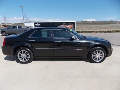 2010 Chrysler 300C  Base