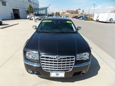 2010 Chrysler 300C  Base