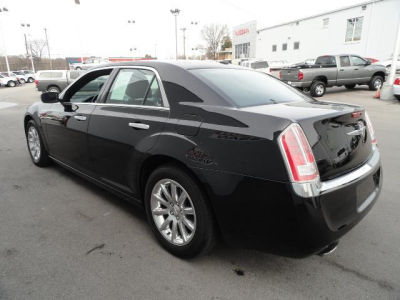 2012 Chrysler 300C  Base