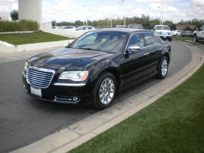 2012 Chrysler 300C  Base