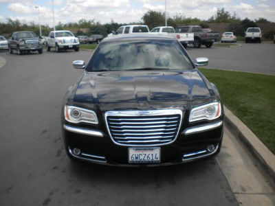 2012 Chrysler 300C  Base