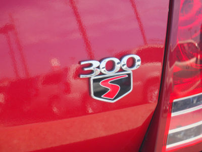 2010 Chrysler 300C  300S