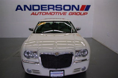 2010 Chrysler 300C  Base